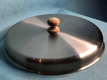 фото Крышка из нержавеющей стали для сковород-гриль, саджей, кастрюль и кухонных сковород SIMBEL SBL-2 диаметром 36 см